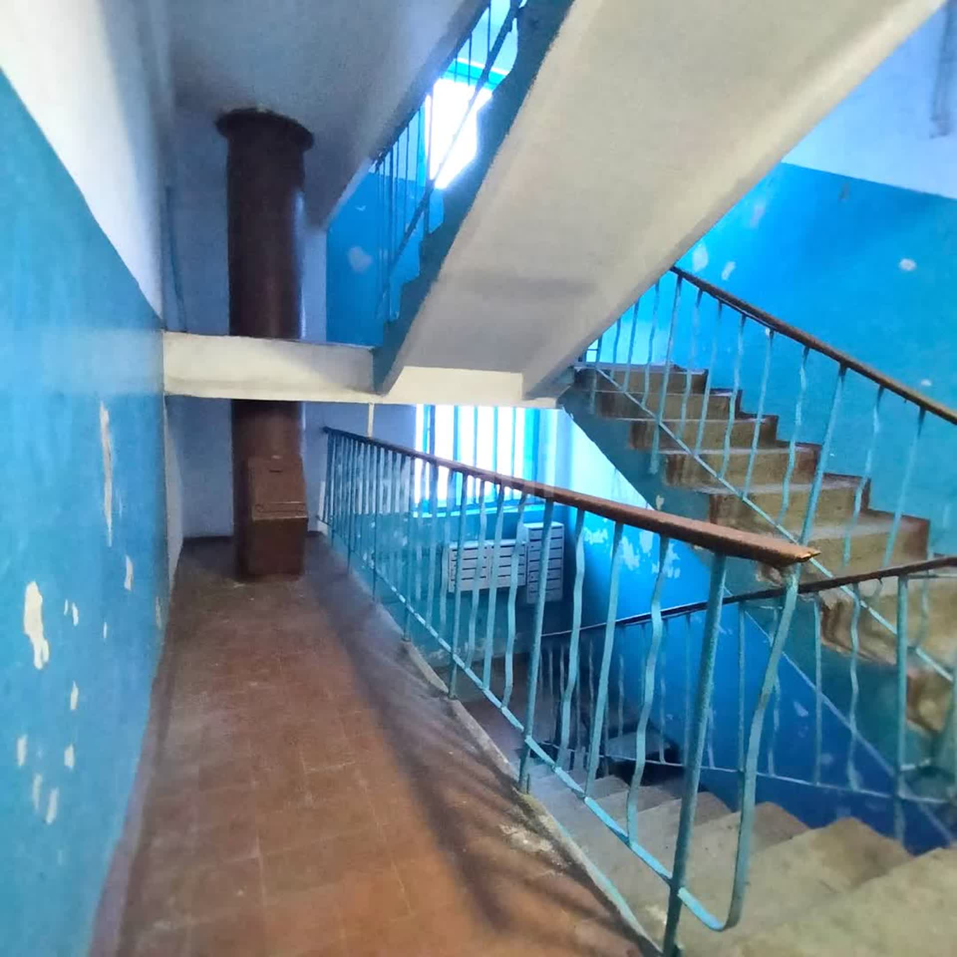 Продажа 2-комнатной квартиры, Южно-Сахалинск, Сахалинская область,  Южно-Сахалинск