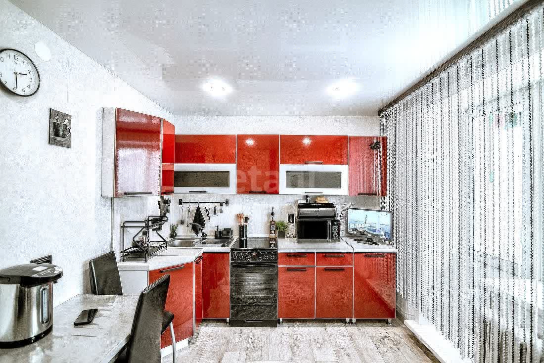 Продажа 3-комнатной квартиры, Южно-Сахалинск, Сахалинская область,  Южно-Сахалинск