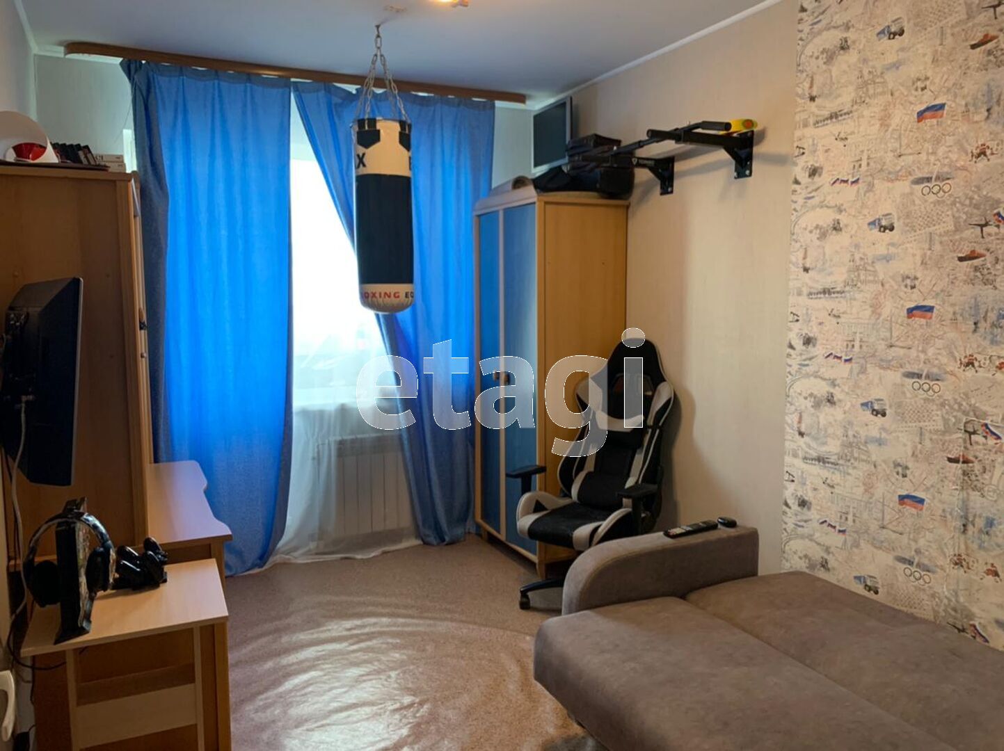 Продажа 4-комнатной квартиры, Южно-Сахалинск, Сахалинская область,  Южно-Сахалинск