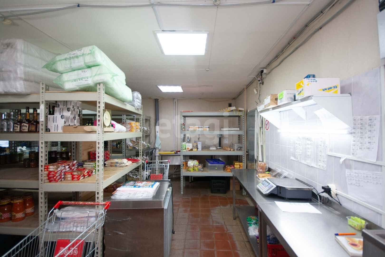 Продажа коммерческой недвижимости, 310м <sup>2</sup>, Новый Уренгой, Ямало-Ненецкий АО,  Новый Уренгой