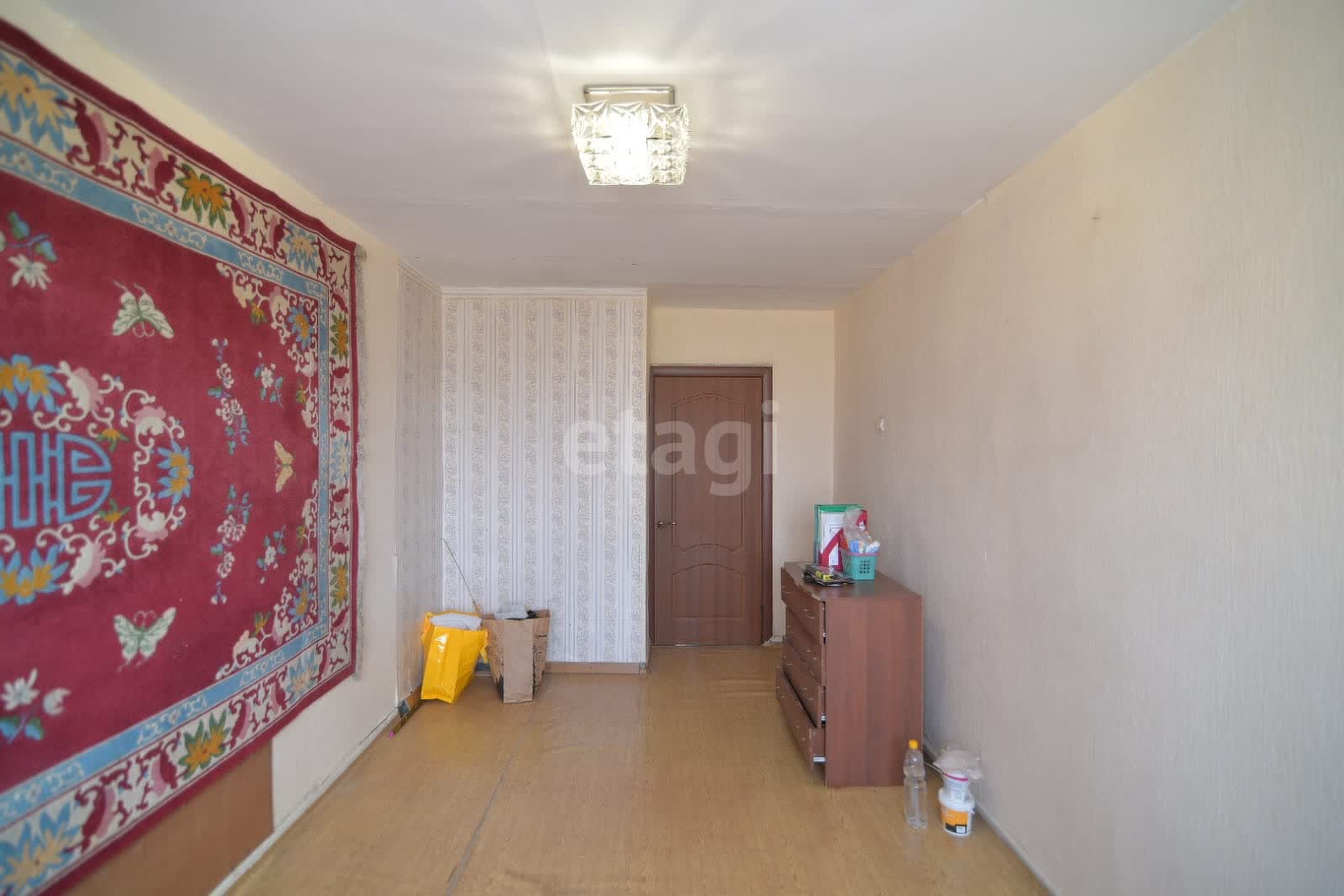 Продажа 3-комнатной квартиры, Южно-Сахалинск, Сахалинская область,  Южно-Сахалинск