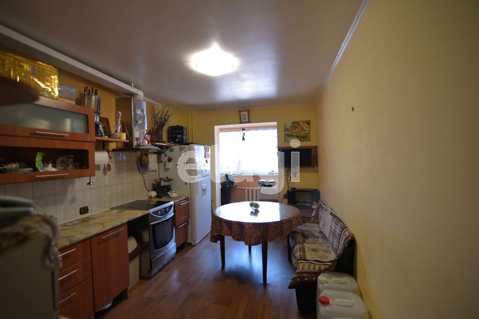 Продажа 3-комнатной квартиры, Южно-Сахалинск, Сахалинская область,  Южно-Сахалинск