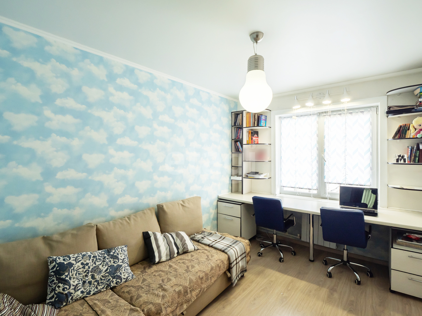 Продажа 4-комнатной квартиры, Улан-Удэ, Республика Бурятия,  Улан-Удэ