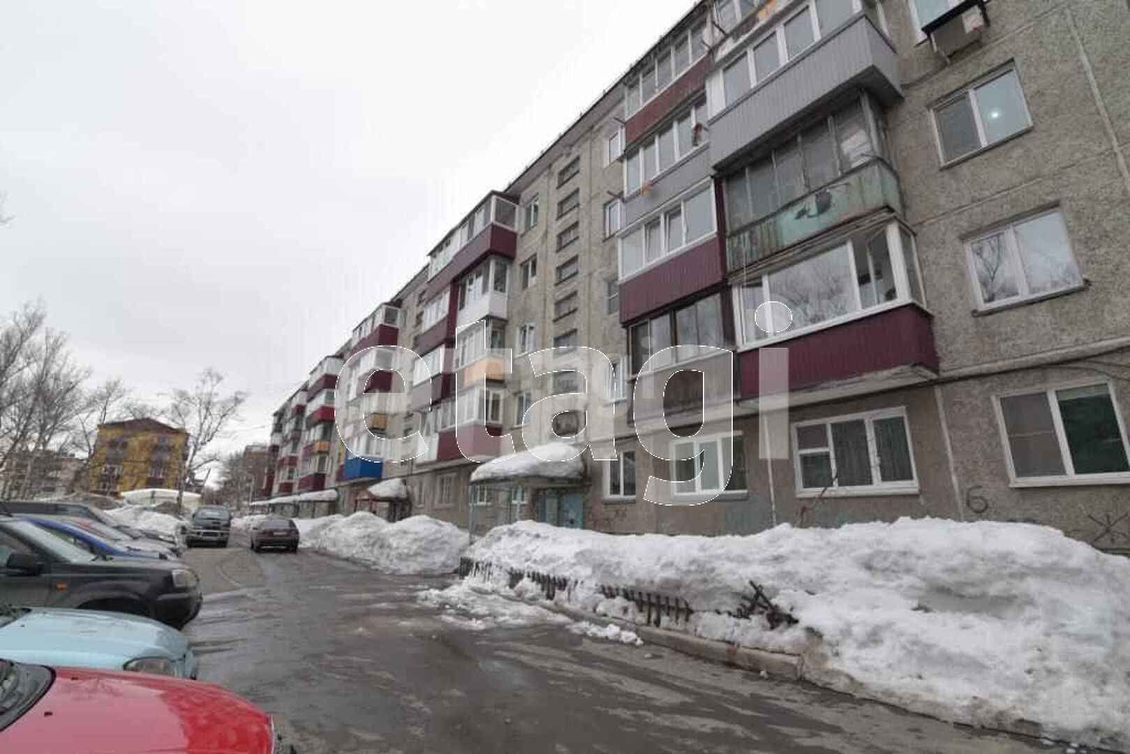 Продажа 4-комнатной квартиры, Южно-Сахалинск, Сахалинская область,  Южно-Сахалинск