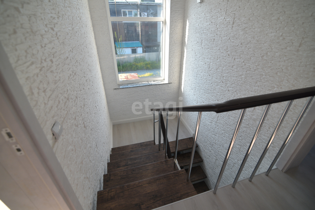 Продажа дома, 180м <sup>2</sup>, 6 сот., Южно-Сахалинск, Сахалинская область,  