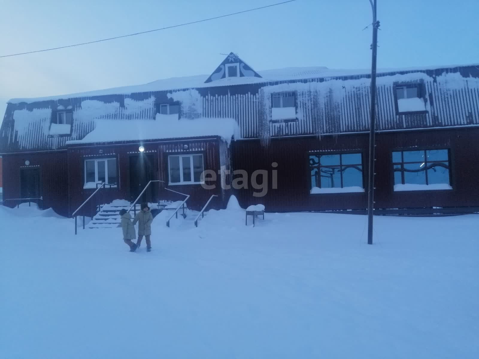 Продажа коммерческой недвижимости, 428м <sup>2</sup>, Новый Уренгой, Ямало-Ненецкий АО,  Новый Уренгой