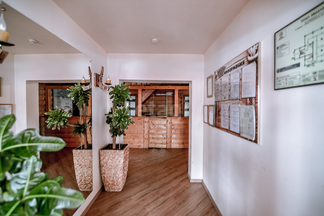 Продажа коммерческой недвижимости, 1000м <sup>2</sup>, Южно-Сахалинск, Сахалинская область,  Южно-Сахалинск