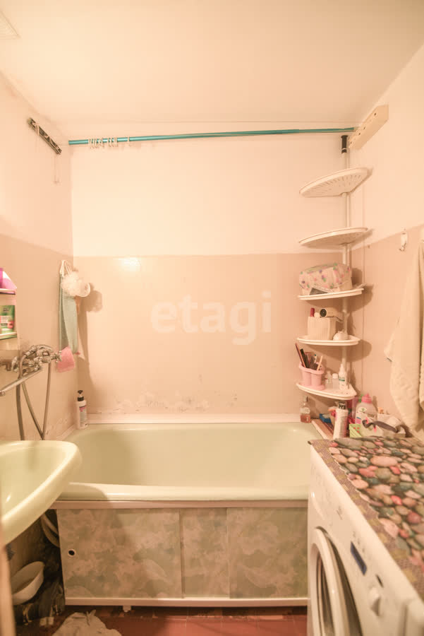 Продажа 2-комнатной квартиры, Южно-Сахалинск, Сахалинская область,  Южно-Сахалинск