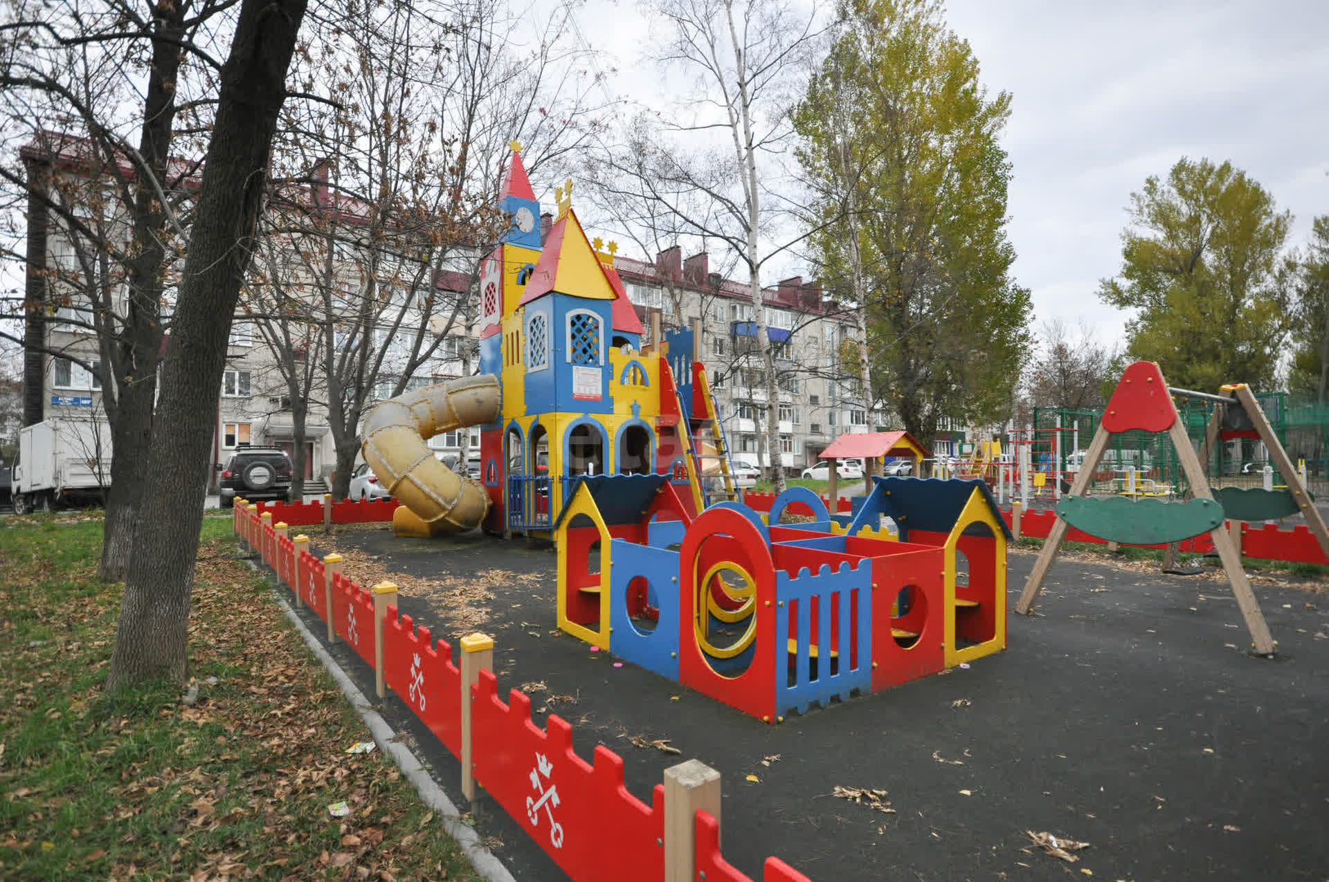 Продажа 4-комнатной квартиры, Южно-Сахалинск, Сахалинская область,  Южно-Сахалинск