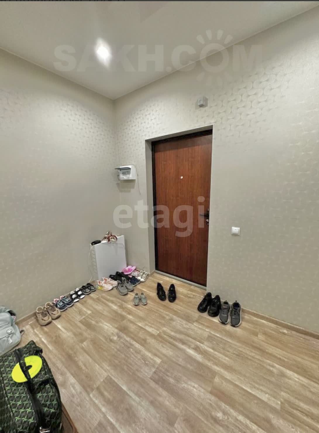 Продажа 2-комнатной квартиры, Южно-Сахалинск, Сахалинская область,  Южно-Сахалинск