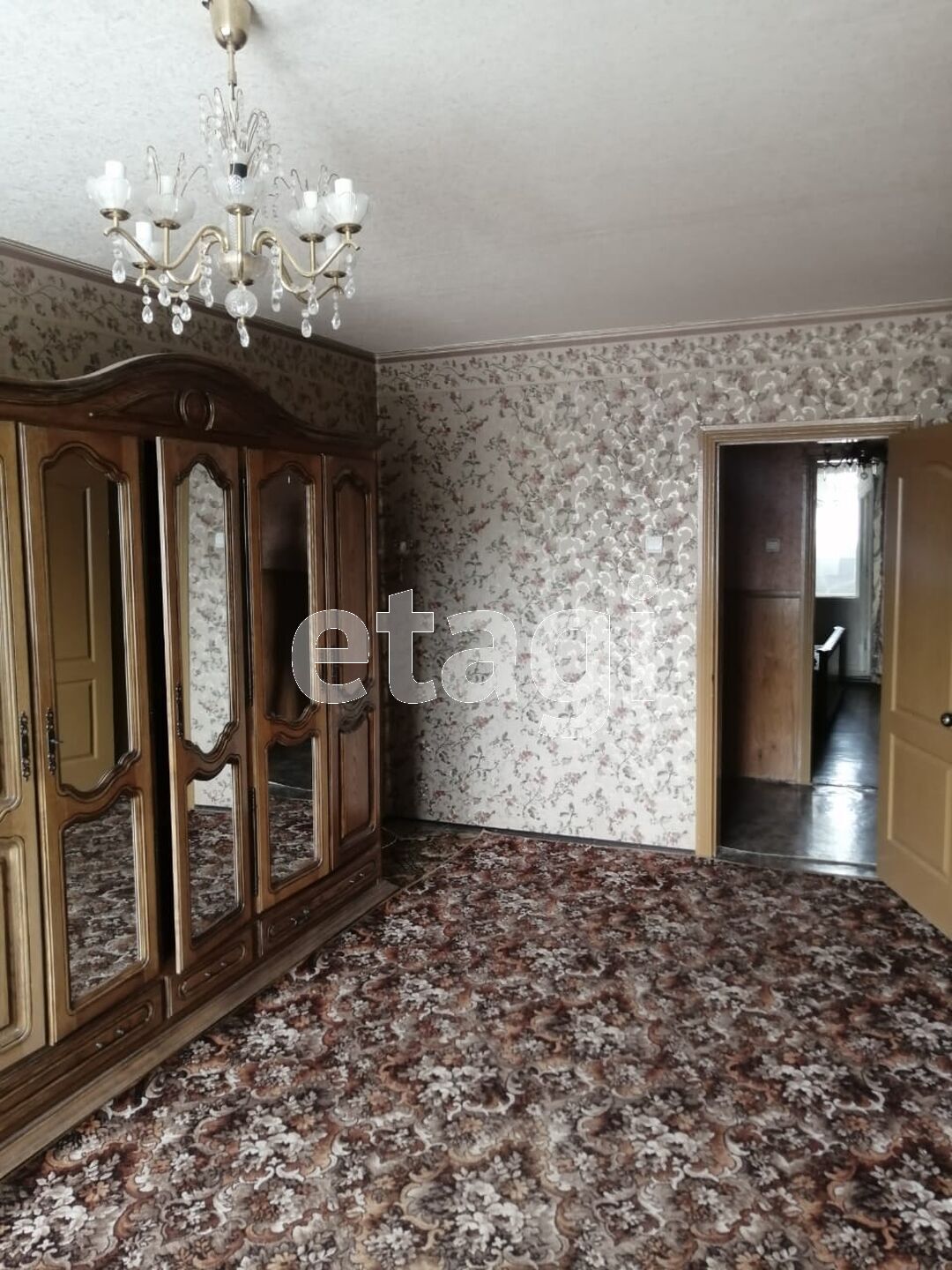 Продажа 4-комнатной квартиры, Южно-Сахалинск, Сахалинская область,  Южно-Сахалинск