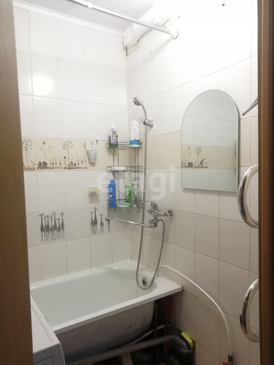 Продажа 3-комнатной квартиры, Южно-Сахалинск, Сахалинская область,  Южно-Сахалинск