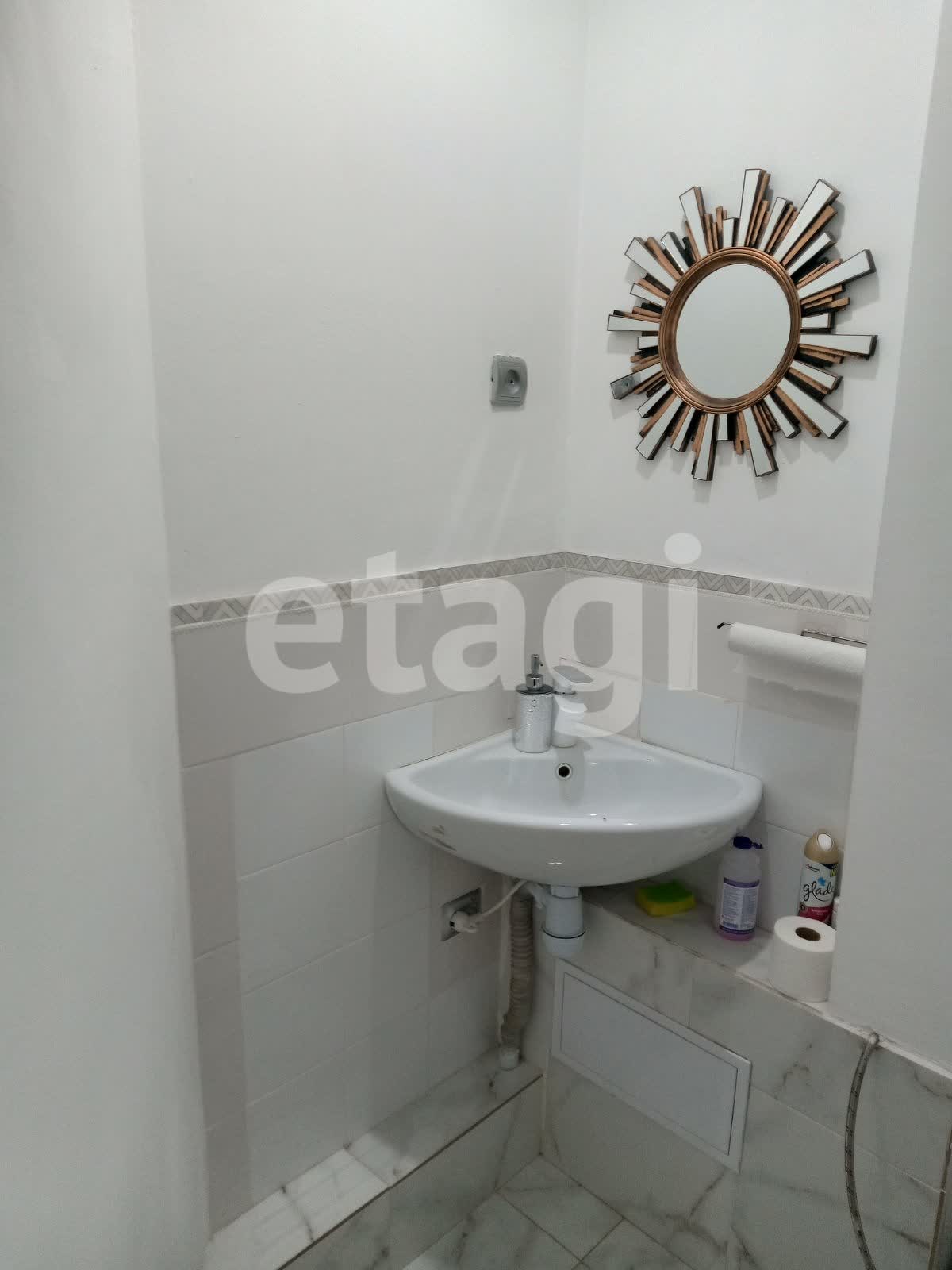 Продажа коммерческой недвижимости, 28м <sup>2</sup>, Улан-Удэ, Бурятия,  Улан-Удэ