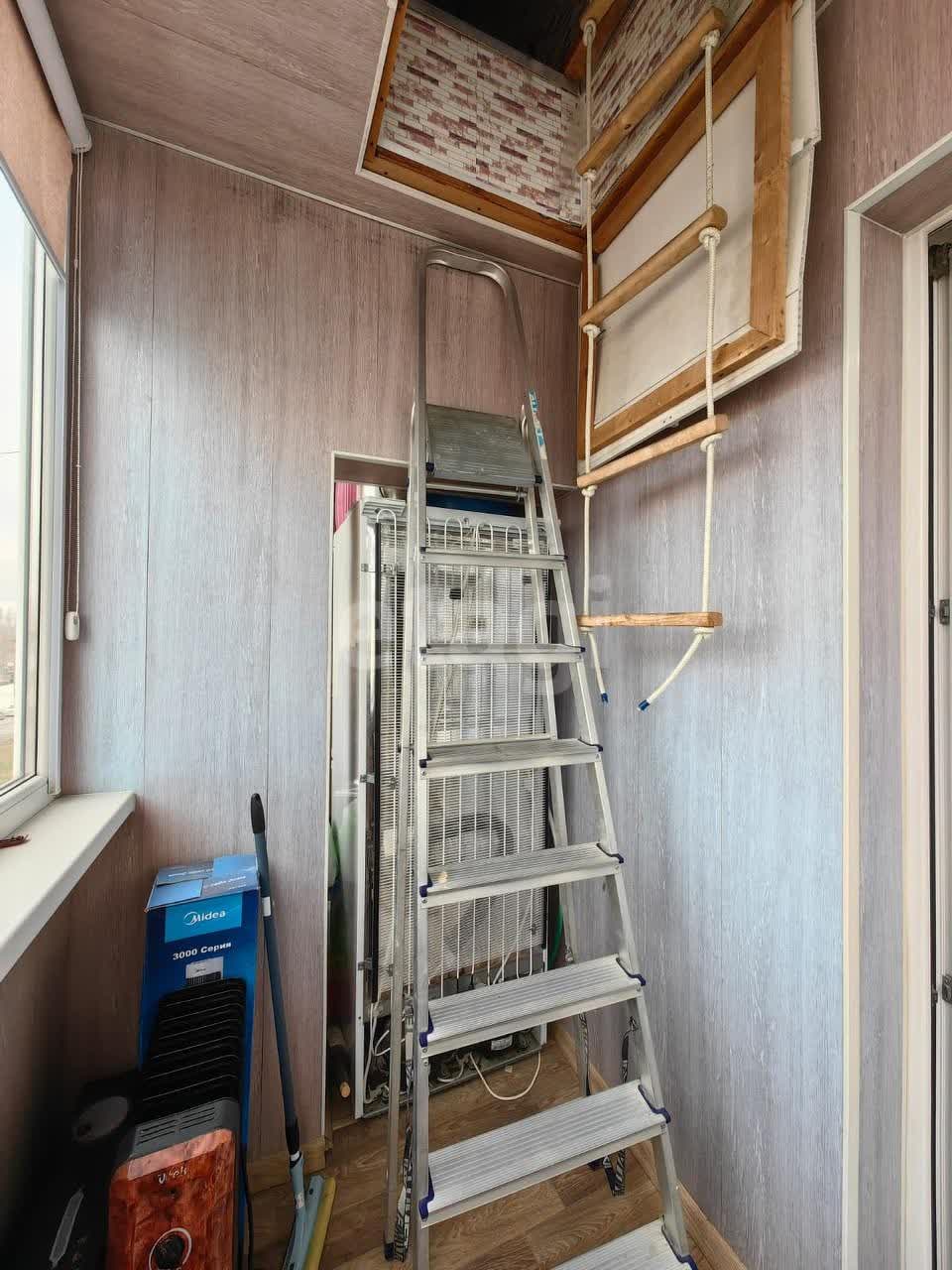 Продажа 3-комнатной квартиры, Южно-Сахалинск, Сахалинская область,  Южно-Сахалинск