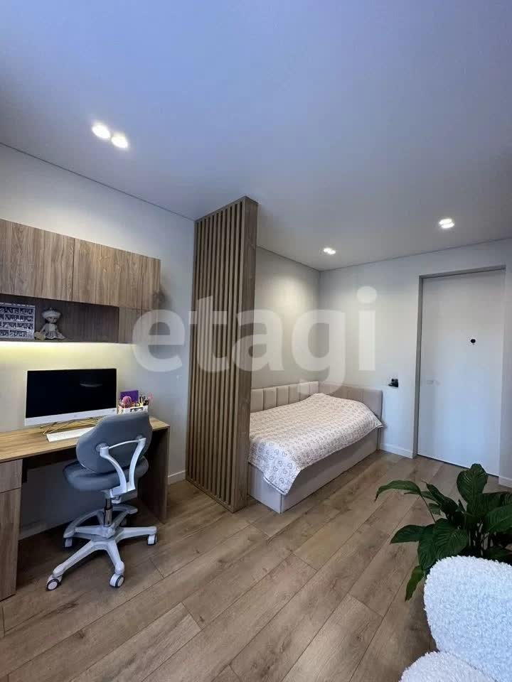 Продажа 3-комнатной квартиры, Улан-Удэ, Республика Бурятия,  Улан-Удэ