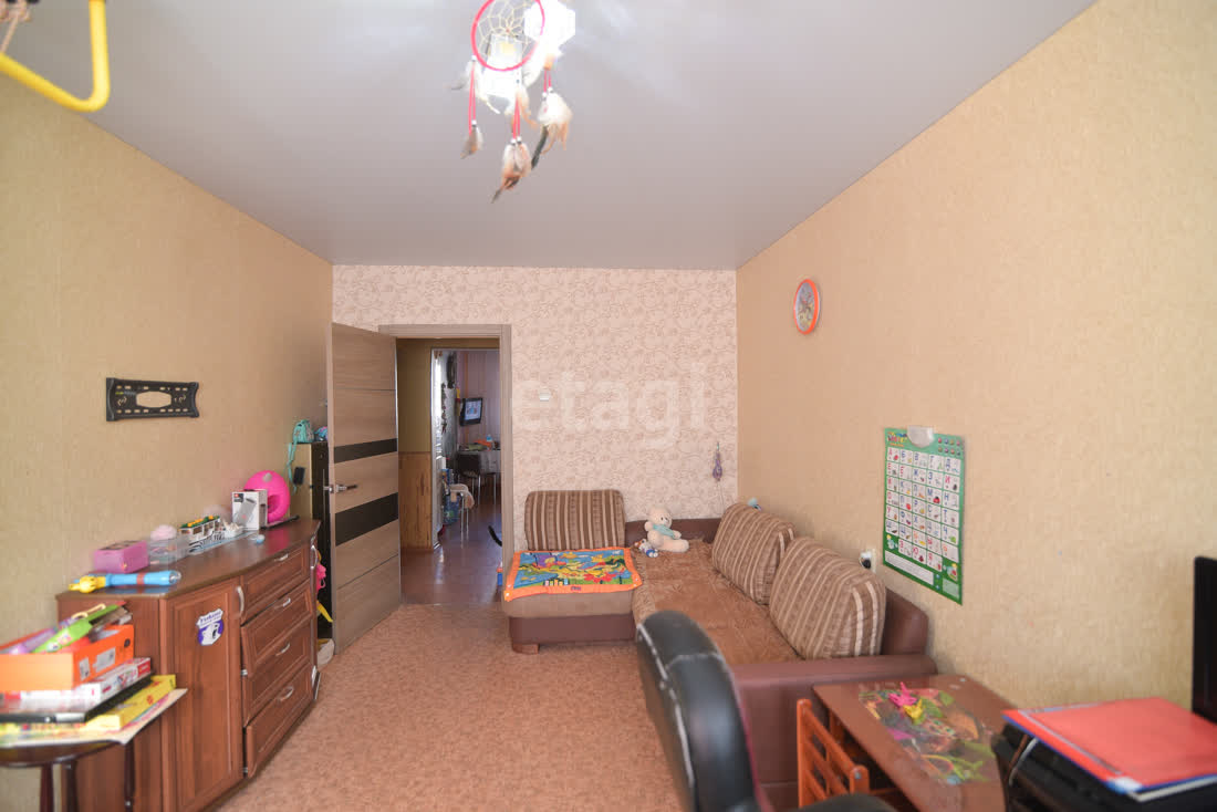 Продажа 3-комнатной квартиры, Южно-Сахалинск, Сахалинская область,  Южно-Сахалинск