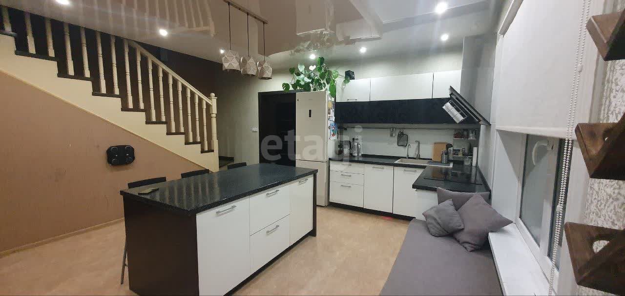 Продажа дома, 209м <sup>2</sup>, 8 сот., Улан-Удэ, Республика Бурятия,  Иволгинский