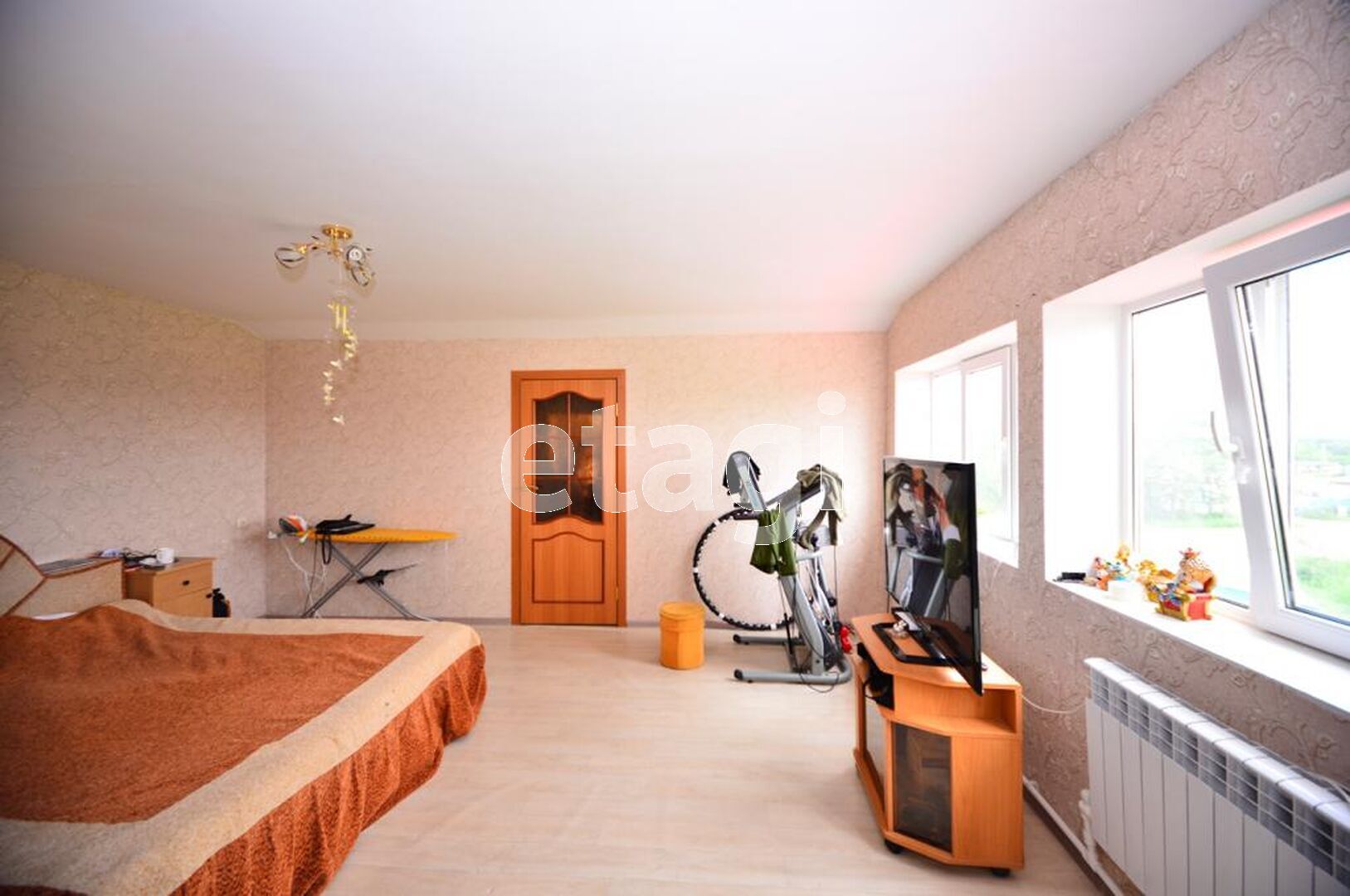 Продажа коммерческой недвижимости, 1093м <sup>2</sup>, Южно-Сахалинск, Сахалинская область,  Южно-Сахалинск