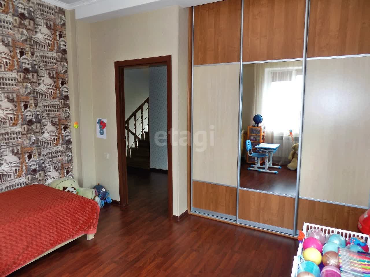 Продажа дома, 211м <sup>2</sup>, 14 сот., Южно-Сахалинск, Сахалинская область,  