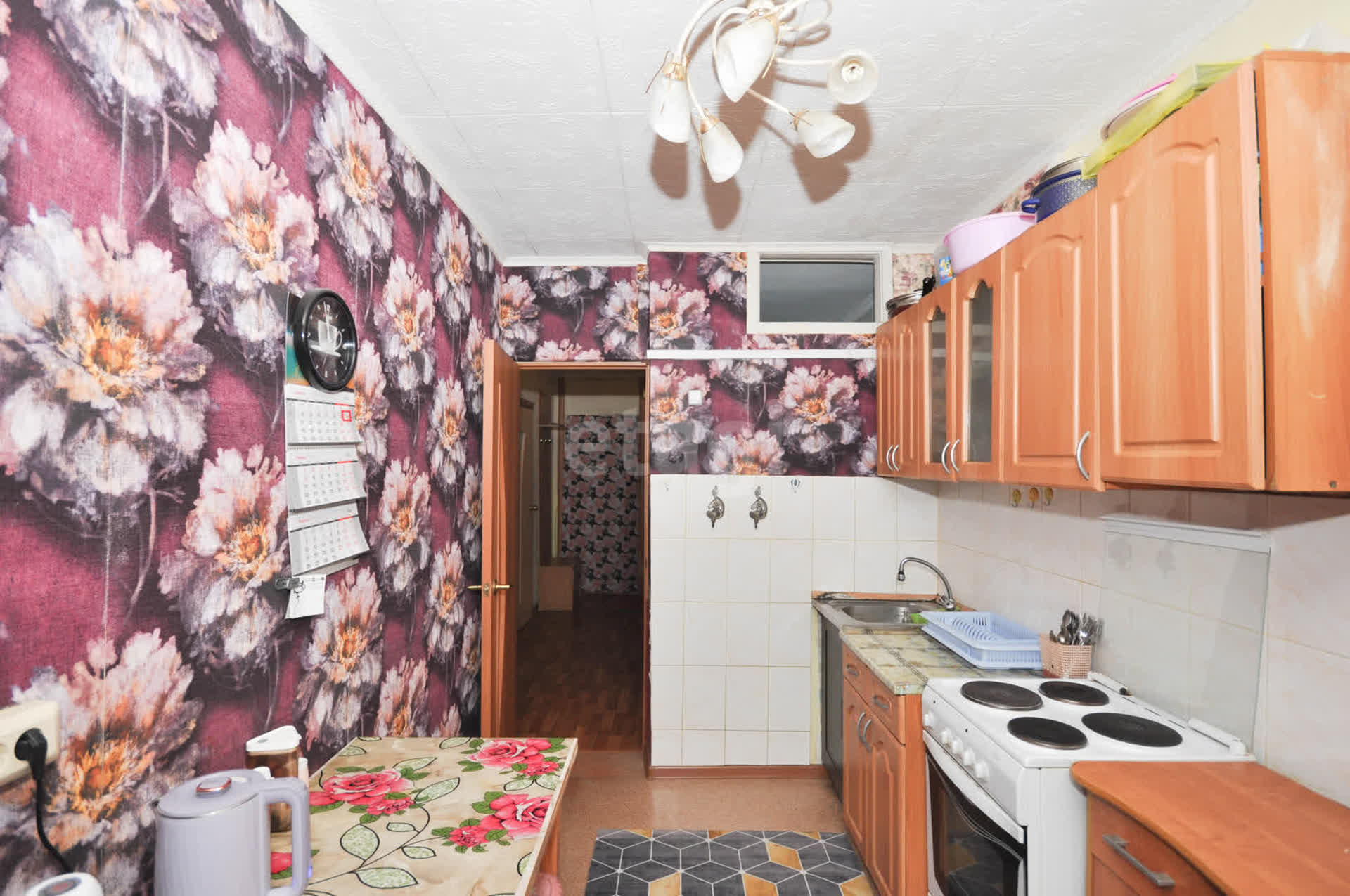 Продажа 2-комнатной квартиры, Южно-Сахалинск, Сахалинская область,  Южно-Сахалинск