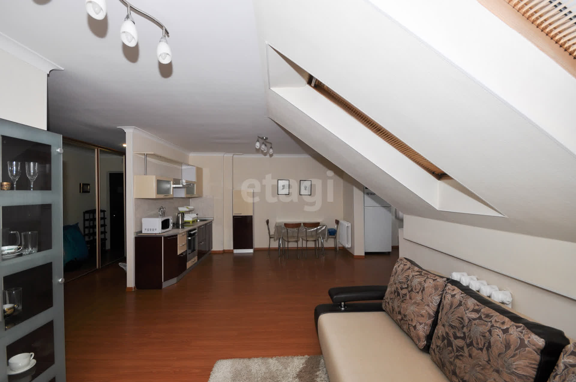 Аренда 2-комнатной квартиры, Южно-Сахалинск, Сахалинская область,  Южно-Сахалинск