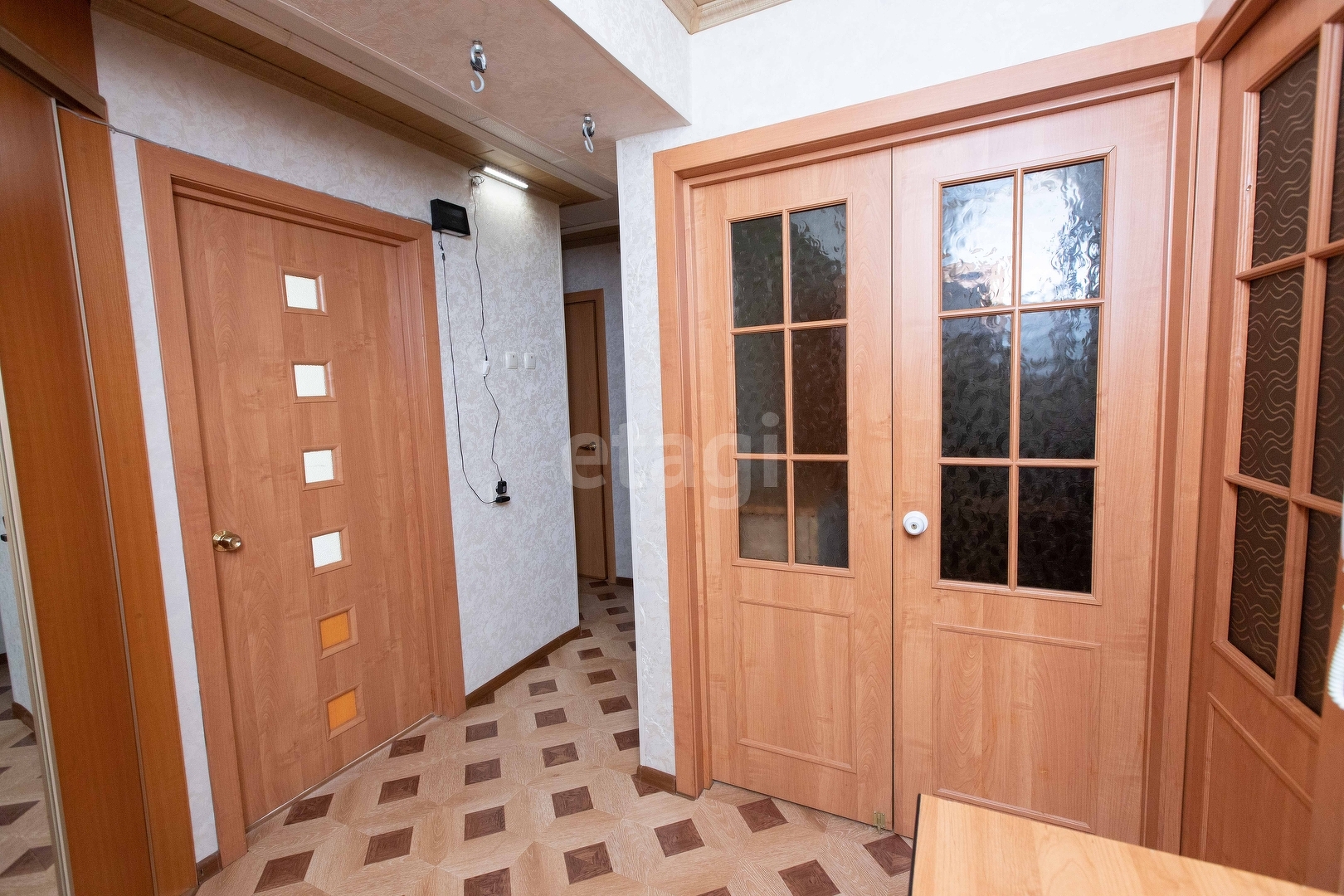 Продажа 3-комнатной квартиры, Южно-Сахалинск, Сахалинская область,  Южно-Сахалинск