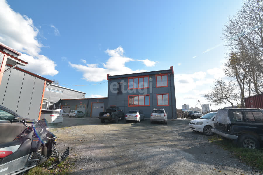 Аренда коммерческой недвижимости, 240м <sup>2</sup>, Южно-Сахалинск, Сахалинская область,  Южно-Сахалинск