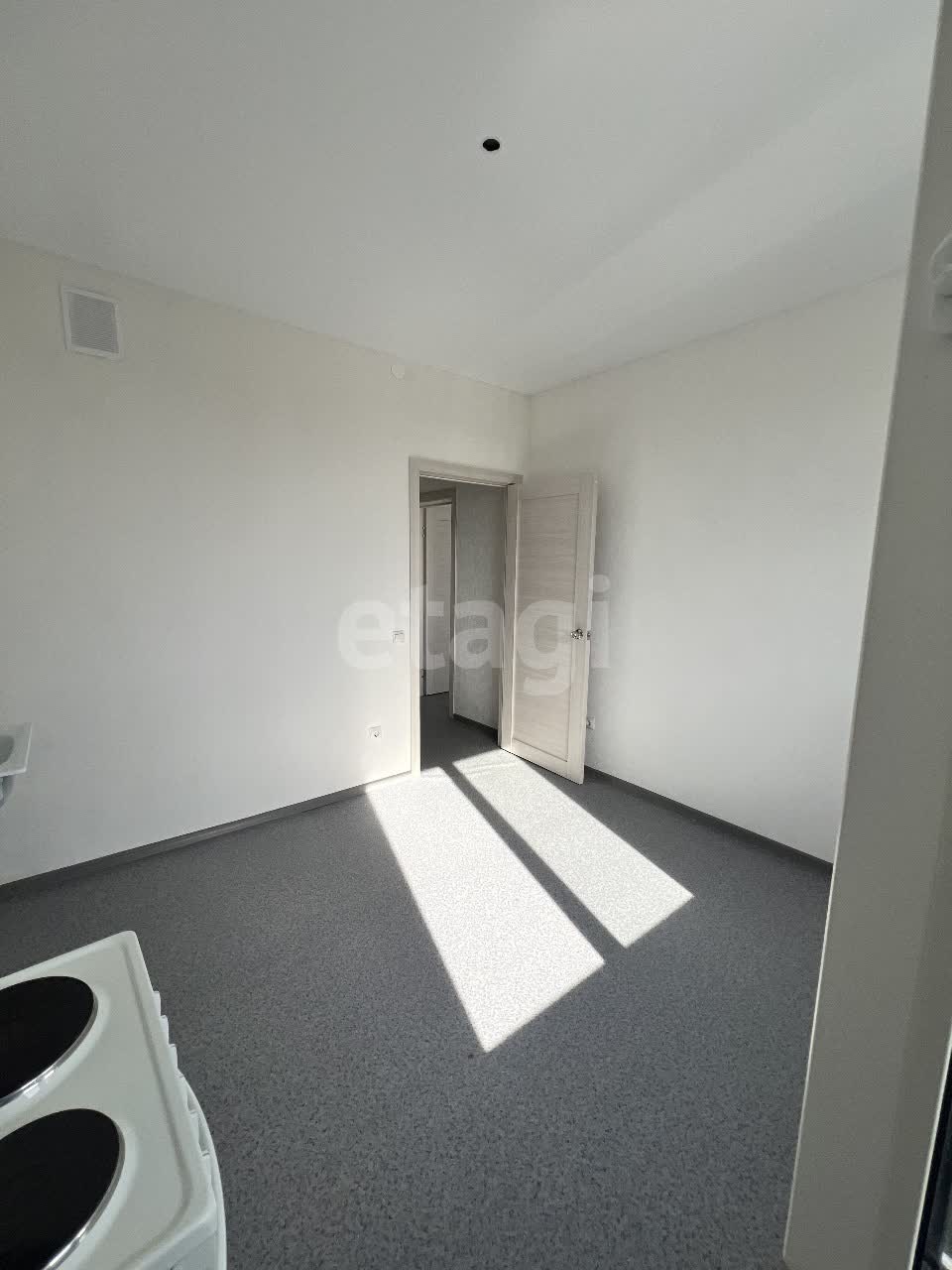 Продажа 2-комнатной квартиры, Южно-Сахалинск, Сахалинская область,  Южно-Сахалинск