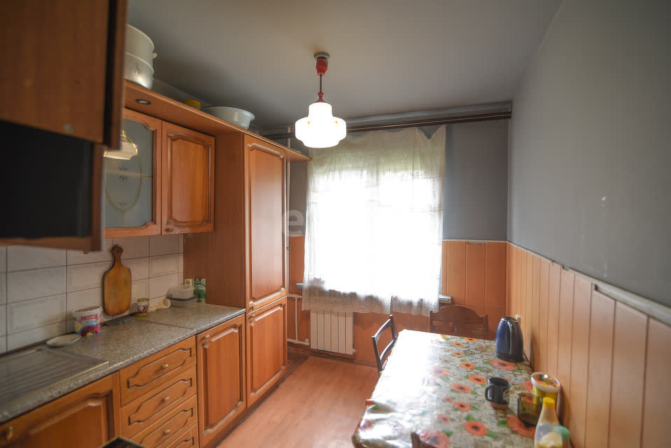 Продажа 3-комнатной квартиры, Южно-Сахалинск, Сахалинская область,  Южно-Сахалинск