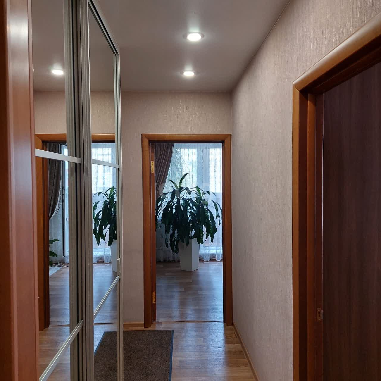 Продажа 2-комнатной квартиры, Южно-Сахалинск, Сахалинская область,  Южно-Сахалинск