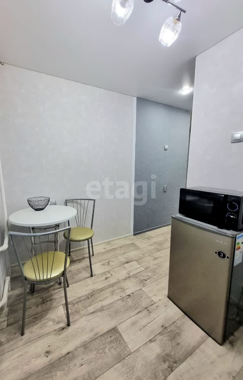 Продажа 2-комнатной квартиры, Южно-Сахалинск, Сахалинская область,  Южно-Сахалинск