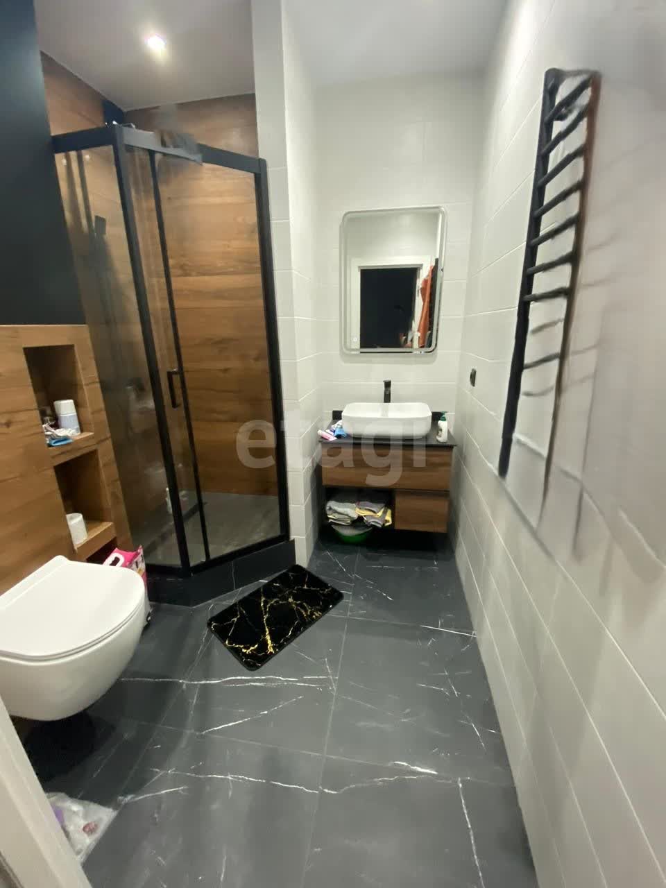 Продажа 2-комнатной квартиры, Южно-Сахалинск, Сахалинская область,  Южно-Сахалинск