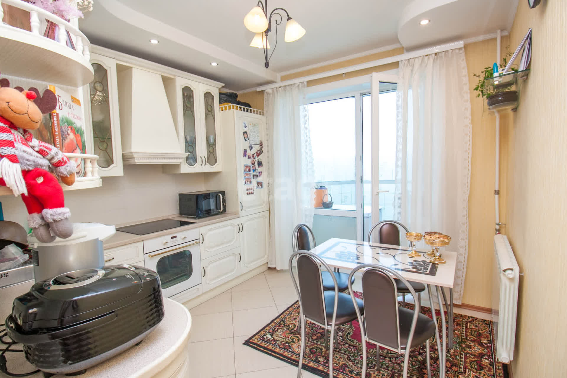 Продажа 2-комнатной квартиры, Южно-Сахалинск, Сахалинская область,  Южно-Сахалинск