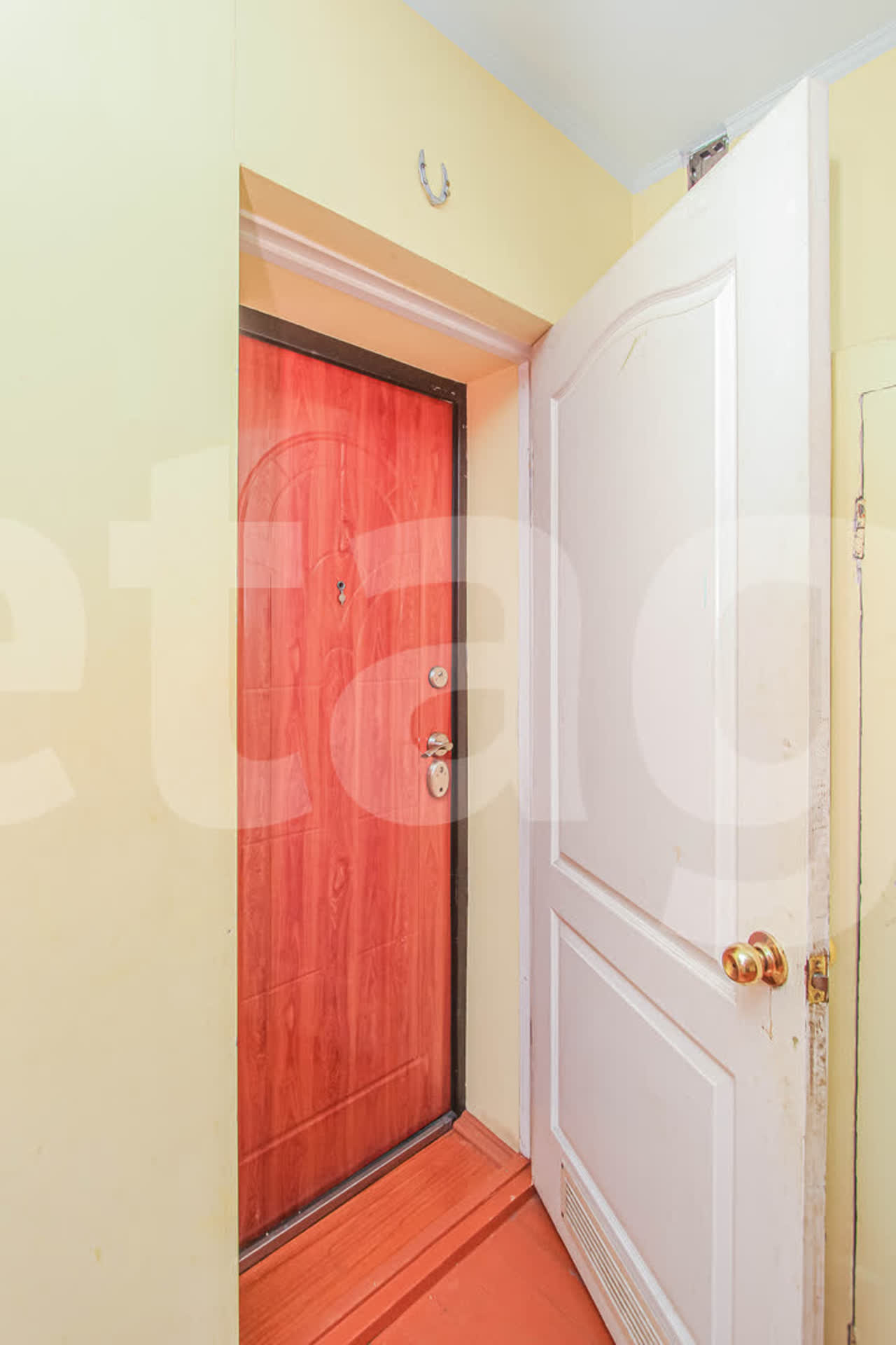 Продажа 4-комнатной квартиры, Улан-Удэ, Республика Бурятия,  Улан-Удэ