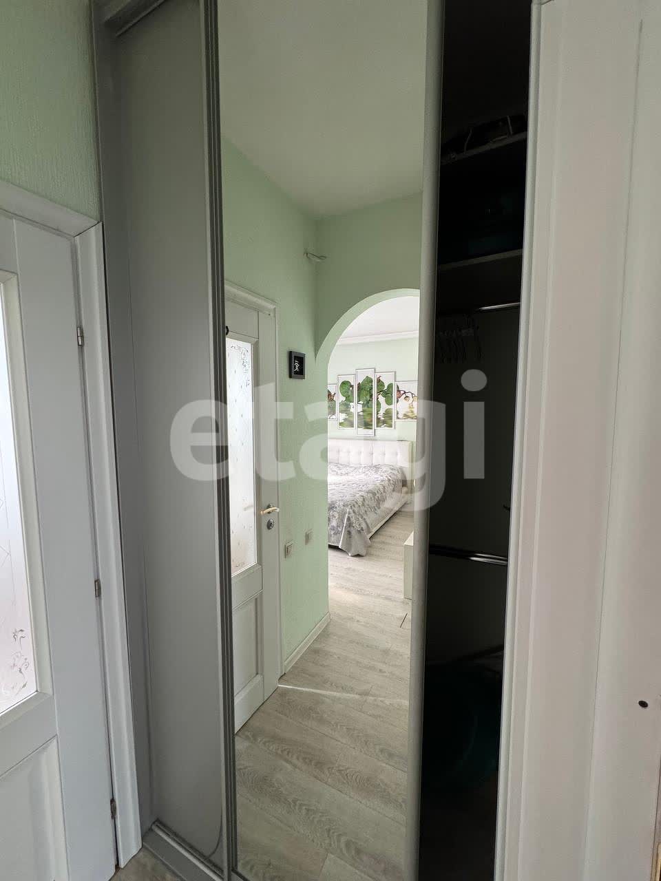 Продажа дома, 254м <sup>2</sup>, 6 сот., Улан-Удэ, Республика Бурятия,  Железнодорожный