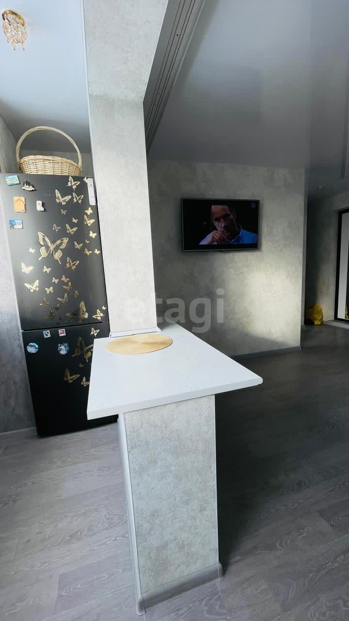 Продажа 2-комнатной квартиры, Южно-Сахалинск, Сахалинская область,  Южно-Сахалинск