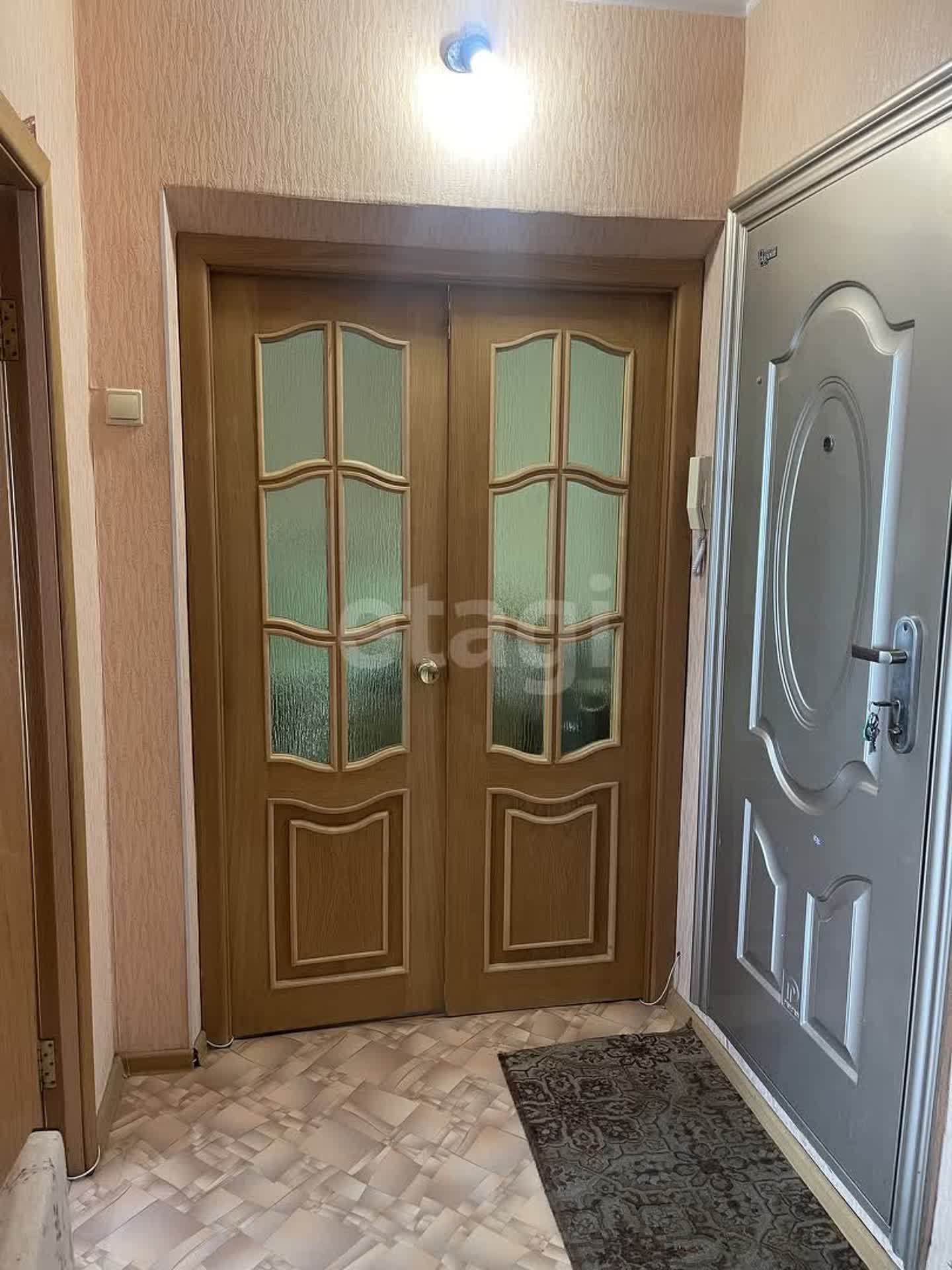 Продажа 2-комнатной квартиры, Комсомольск-на-Амуре, Комсомольская,  75 к 2