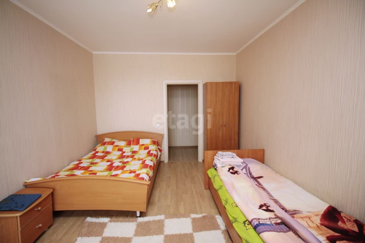 Продажа 2-комнатной квартиры, Южно-Сахалинск, Сахалинская область,  Южно-Сахалинск