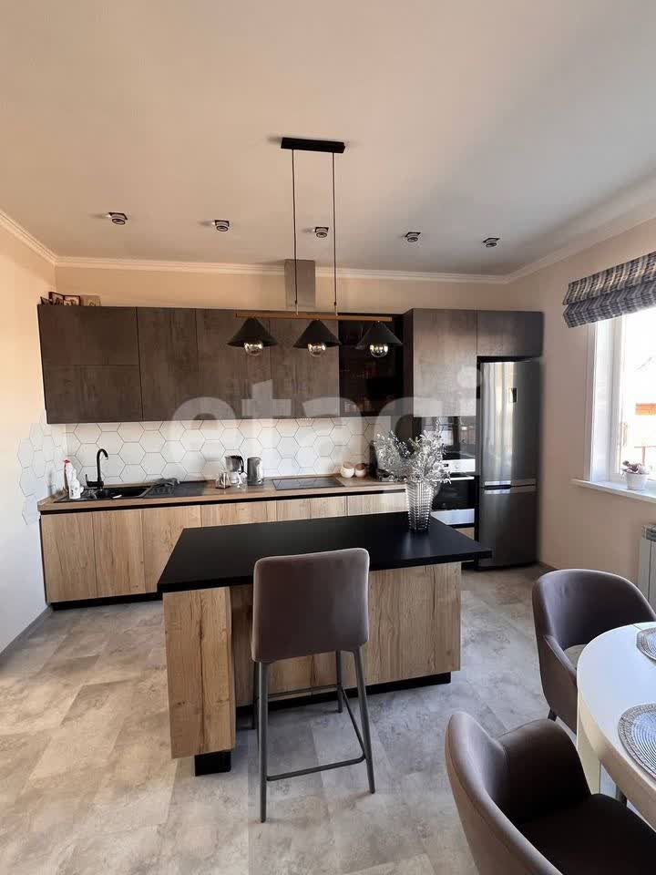 Продажа дома, 148м <sup>2</sup>, 8 сот., Улан-Удэ, Республика Бурятия,  Тарбагатайский