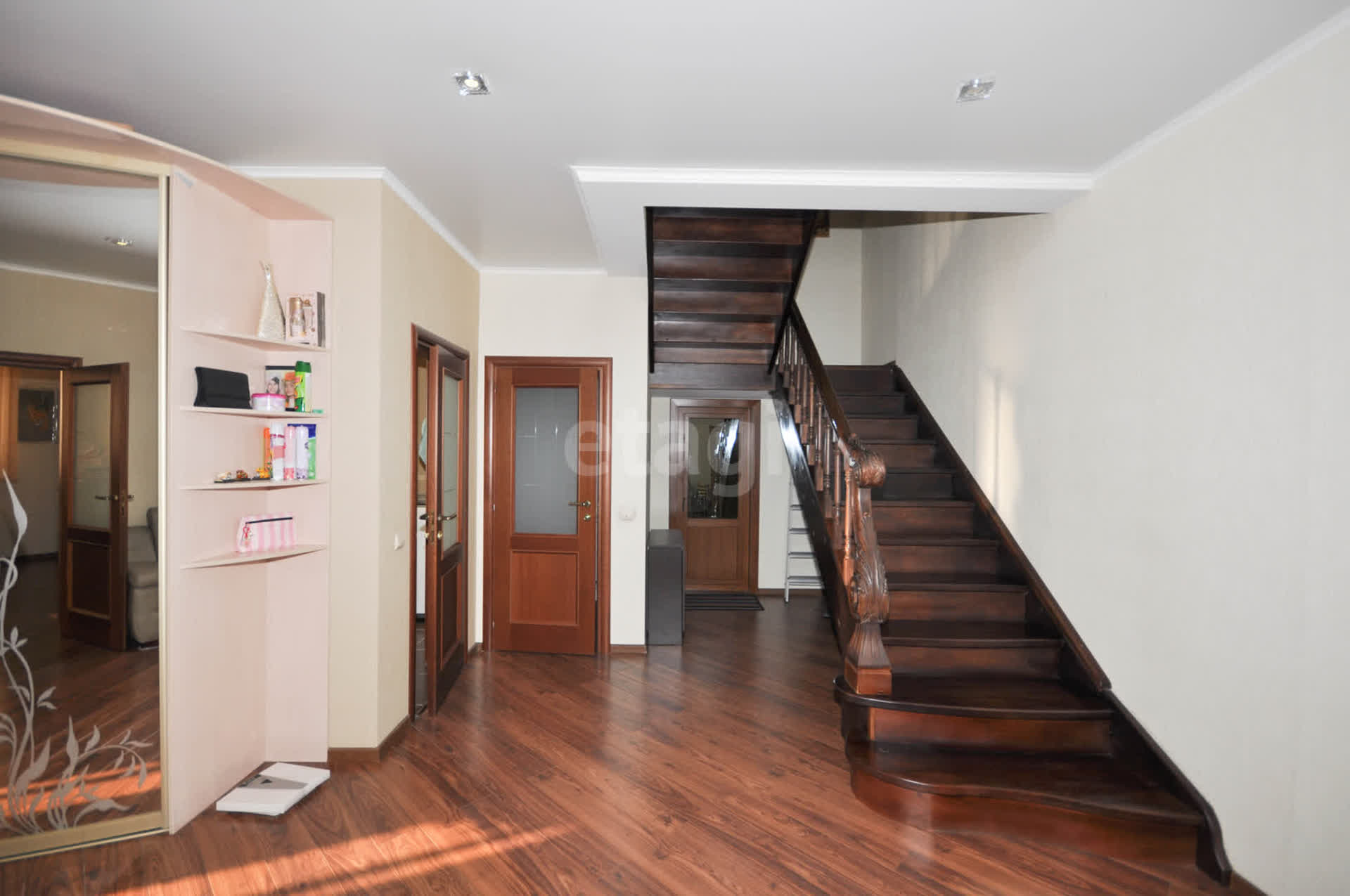 Продажа дома, 242м <sup>2</sup>, 10 сот., Южно-Сахалинск, Сахалинская область,  