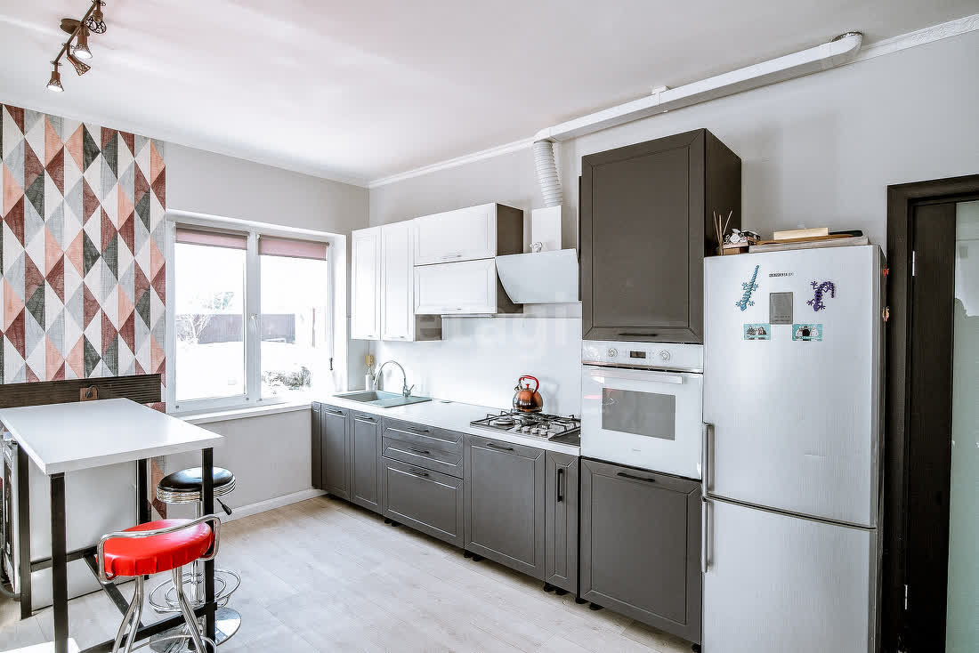 Продажа дома, 228м <sup>2</sup>, 150 сот., Южно-Сахалинск, Сахалинская область,  