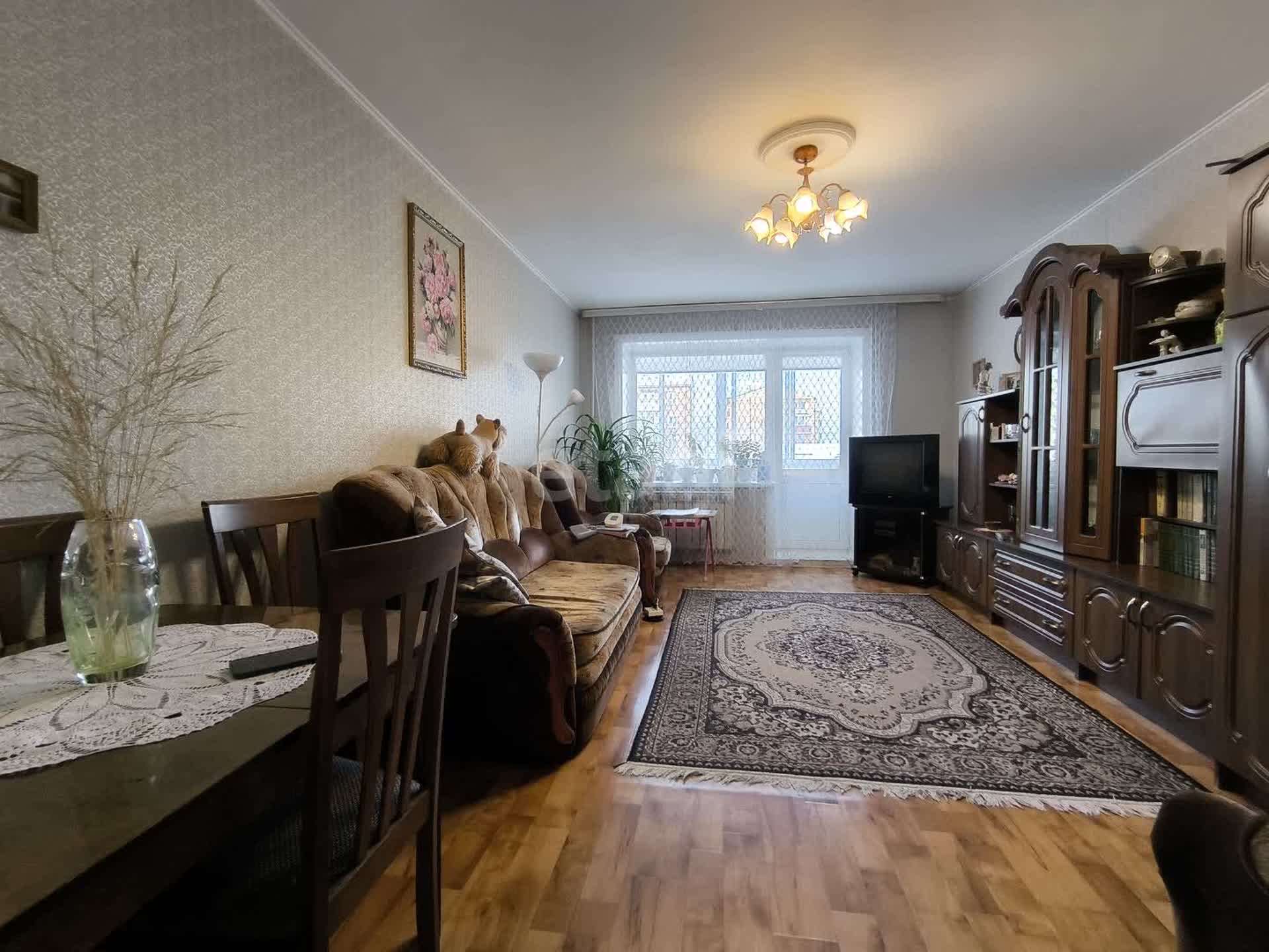 Продажа 4-комнатной квартиры, Улан-Удэ, Республика Бурятия,  Улан-Удэ