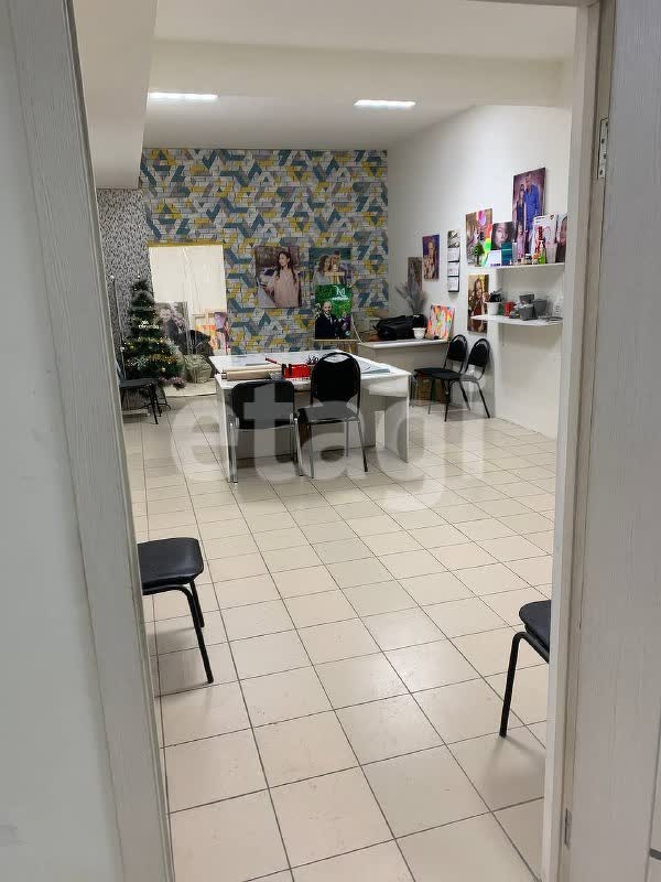 Продажа коммерческой недвижимости, 40м <sup>2</sup>, Улан-Удэ, Бурятия,  Улан-Удэ