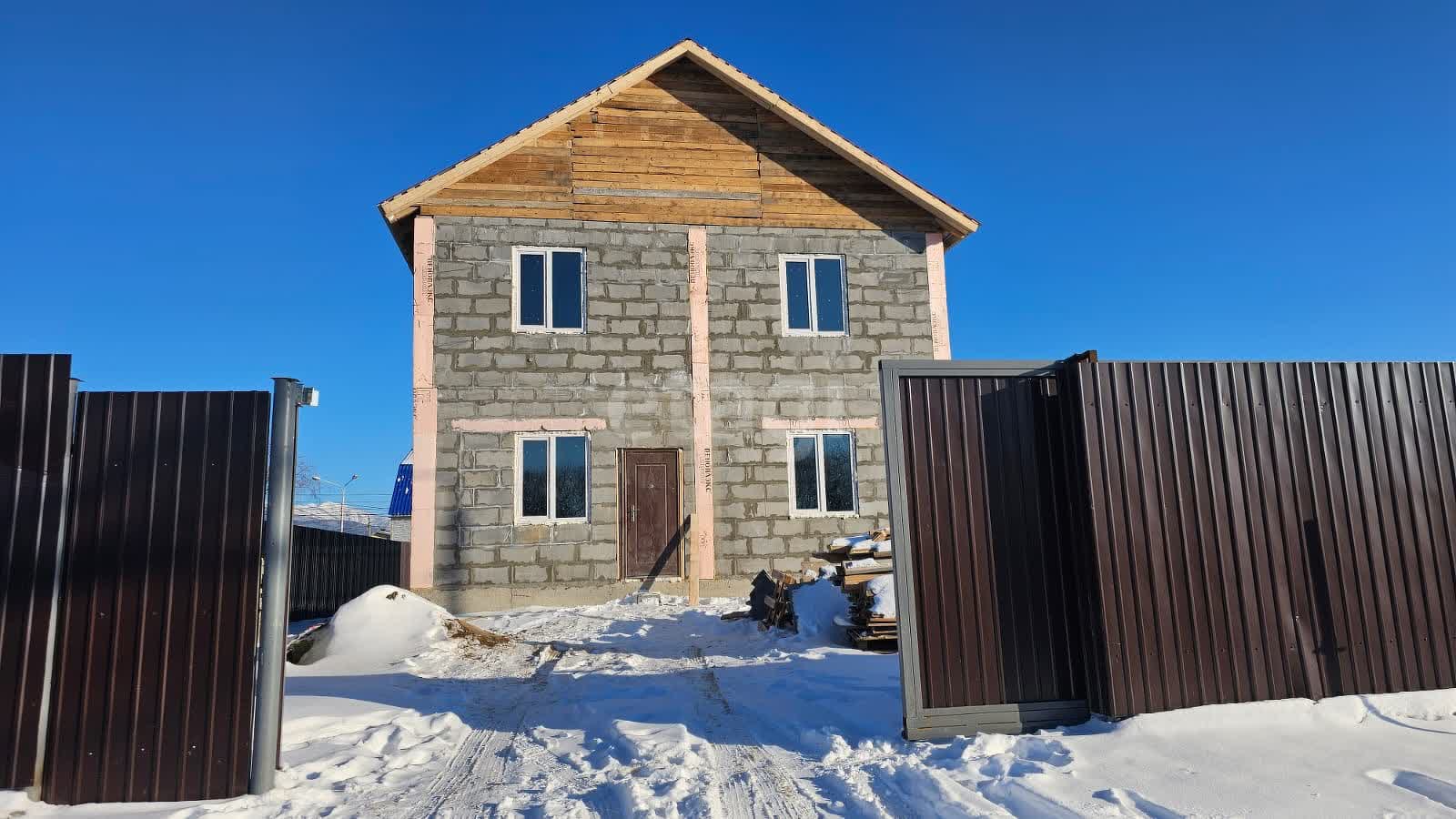 Продажа дома, 100м <sup>2</sup>, 4 сот., Южно-Сахалинск, Сахалинская область,  