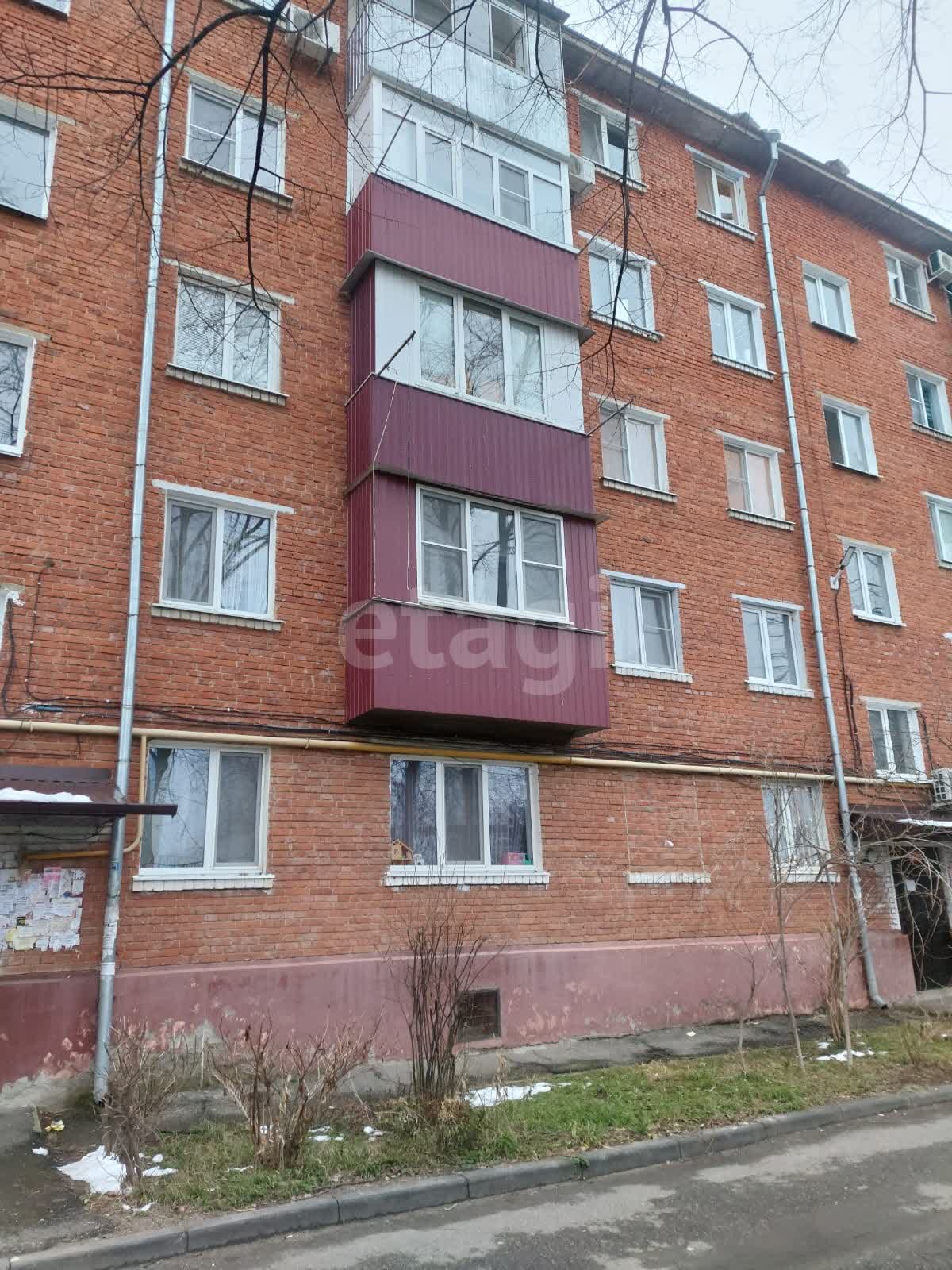 Продажа 3-комнатной квартиры, Майкоп, Ленина,  43