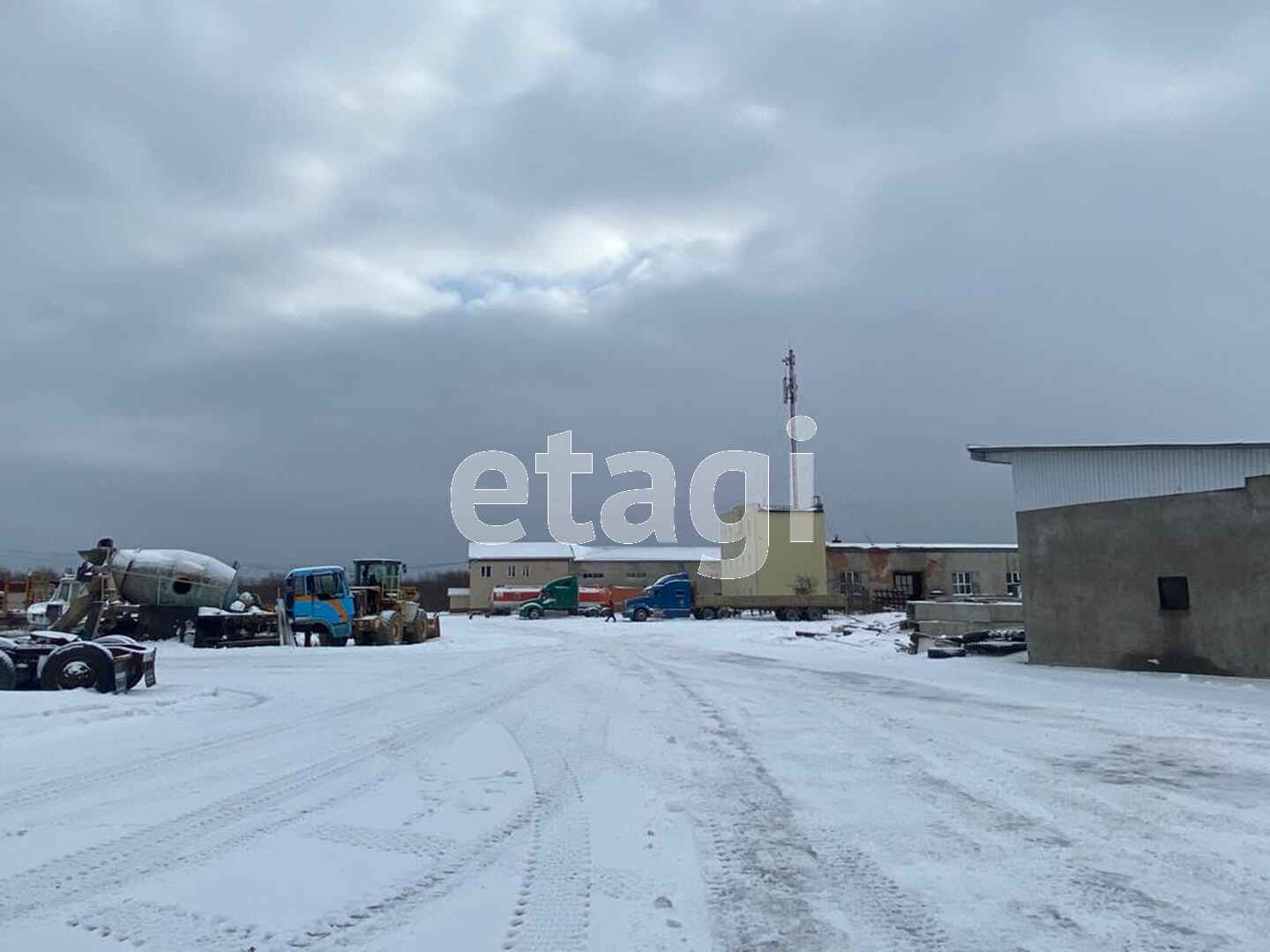 Продажа коммерческой недвижимости, 100м <sup>2</sup>, Южно-Сахалинск, Сахалинская область,  Южно-Сахалинск