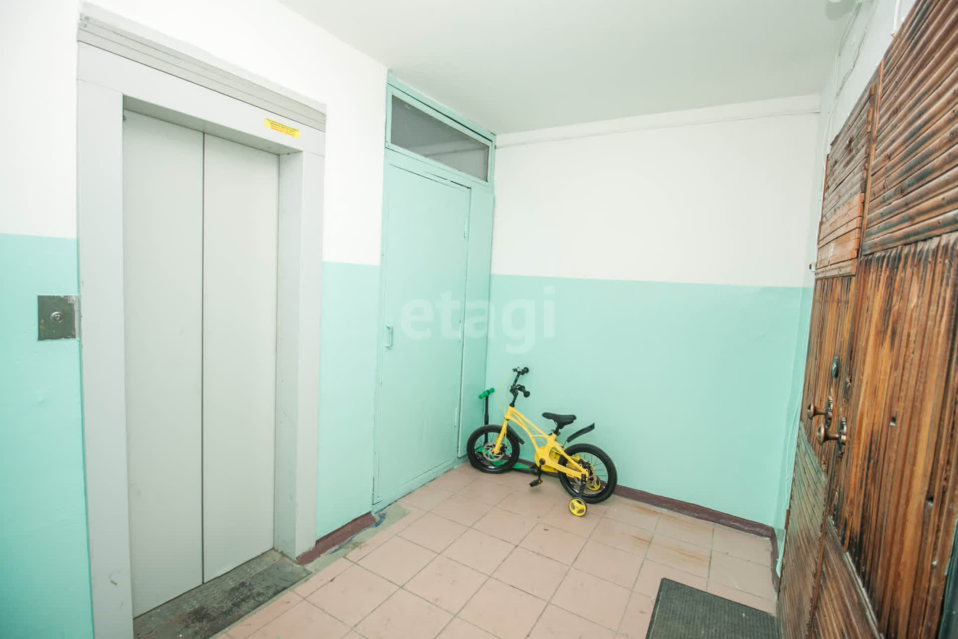 Продажа 4-комнатной квартиры, Южно-Сахалинск, Сахалинская область,  Южно-Сахалинск