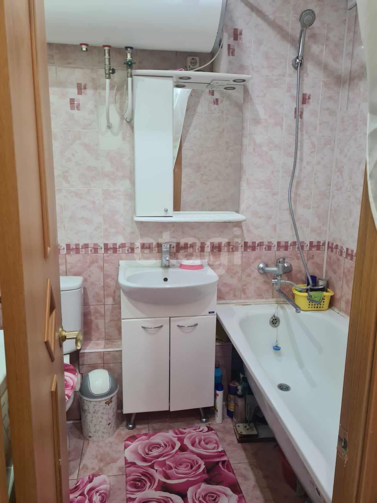 Продажа 3-комнатной квартиры, Южно-Сахалинск, Сахалинская область,  Южно-Сахалинск