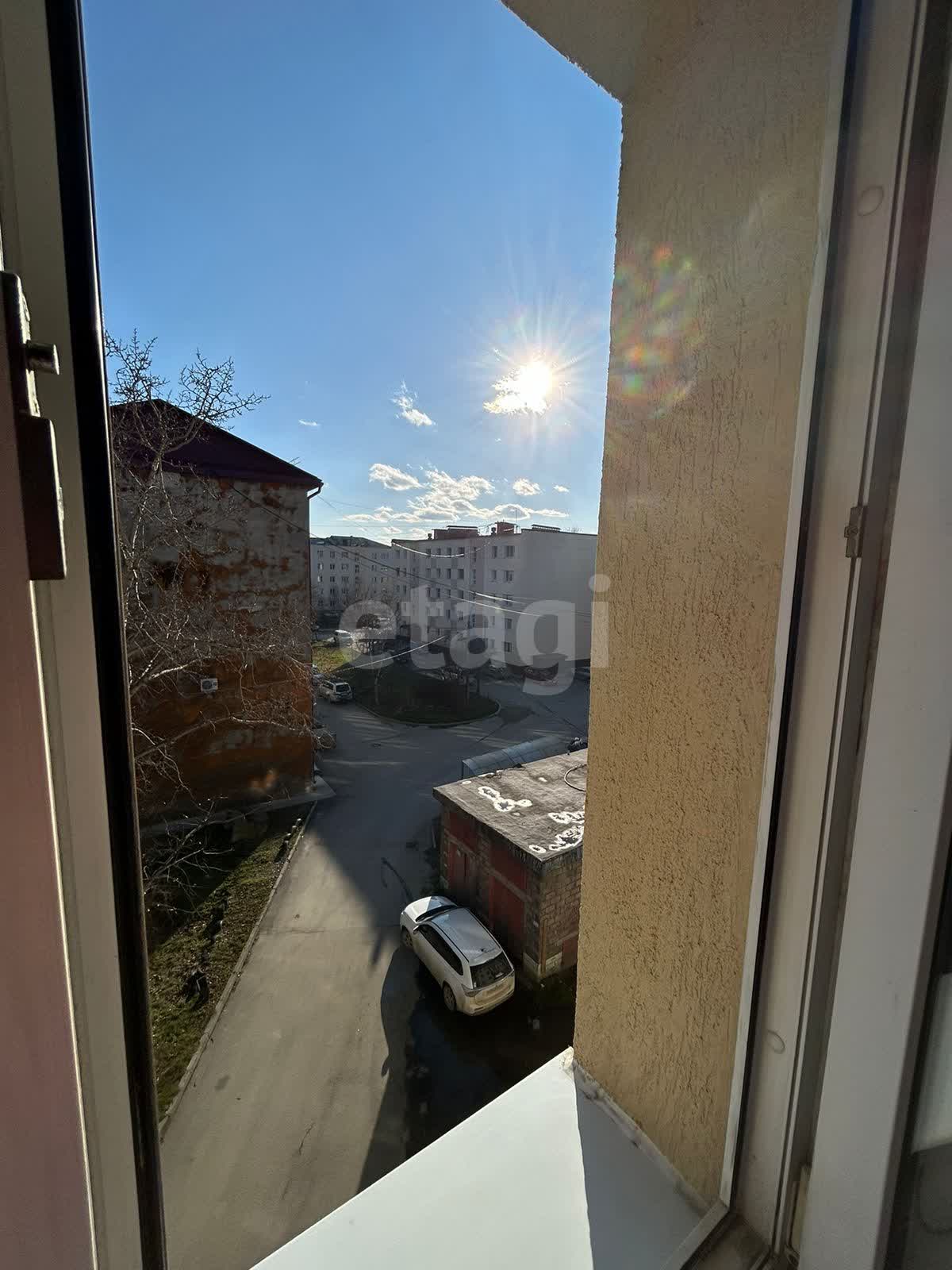 Продажа 2-комнатной квартиры, Южно-Сахалинск, Сахалинская область,  Южно-Сахалинск