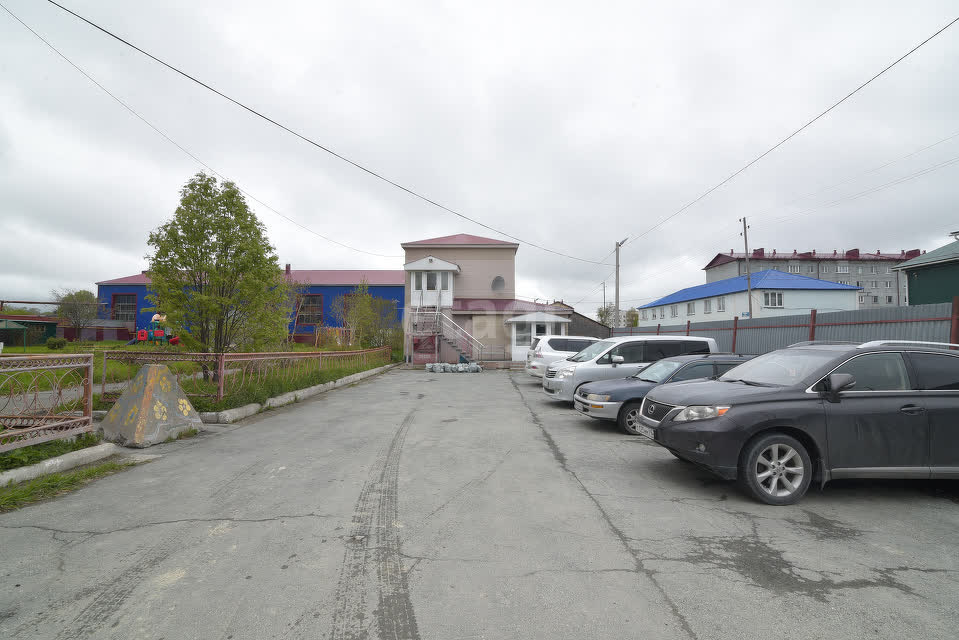 Продажа коммерческой недвижимости, 256м <sup>2</sup>, Южно-Сахалинск, Сахалинская область,  Южно-Сахалинск